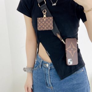 Louis Vuitton iPhone 14 Pro ON STRAP Bumper Louis Vuitton iPhone 14 Pro ON STRAP Bumper