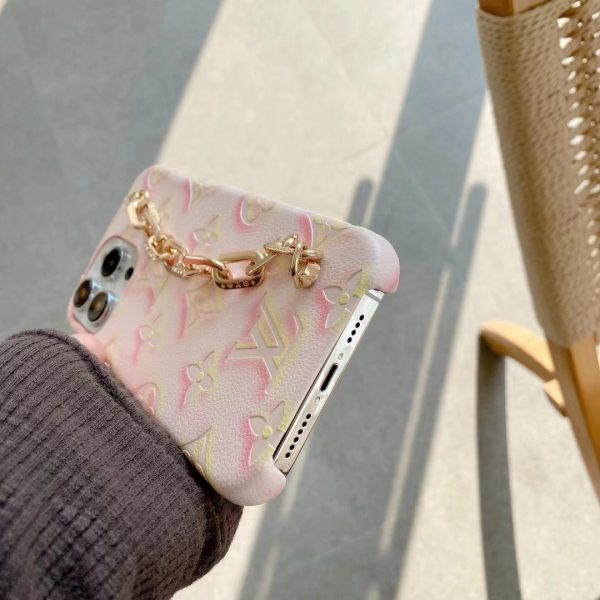 Buy Wholesale China 2022 Luxury Branded 1:1 Quality Pu Case For Iphone 7-14  Pro Max Cover With Chain Bracelets For Lv & Lv at USD 4.19