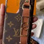 Louis Vuitton Wrist band Case for Samsung Galaxy S22 Ultra Louis Vuitton Wrist band Case for Samsung Galaxy S22 Ultra