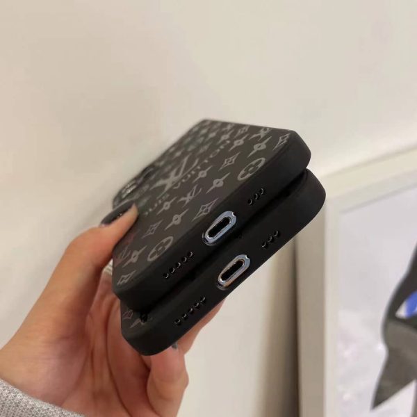 Louis Vuitton Slim Black Case for iPhone 16 15 11 12 13 14 Pro Max Xs Max XR 7 8 Plus Louis Vuitton Slim Black Case for iPhone 16 15 11 12 13 14 Pro Max Xs Max XR 7 8 Plus