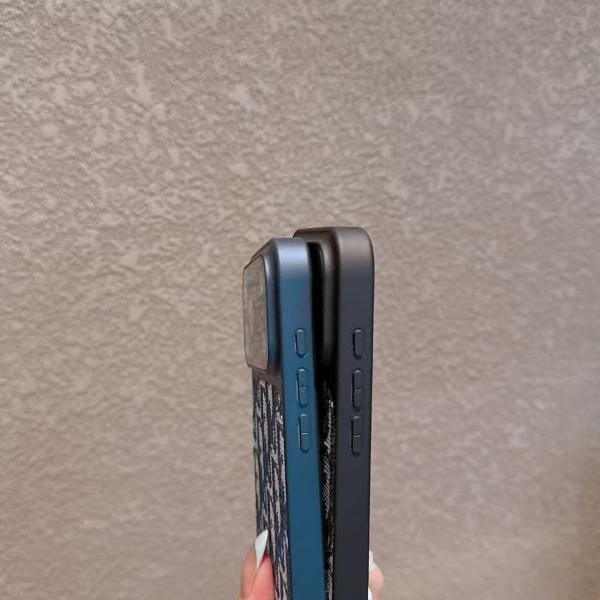 Saddle Magnetic Card Holder Case for iPhone 14 - 17 Series
