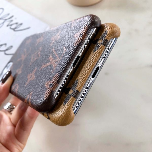 Louis Vuitton Slim Thin iPhone 13 Pro Max Hard Case