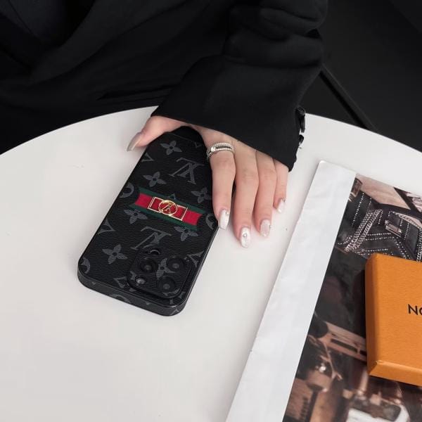 Louis Vuitton Stripe Leather Thin iPhone Case Louis Vuitton Stripe Leather Thin iPhone Case