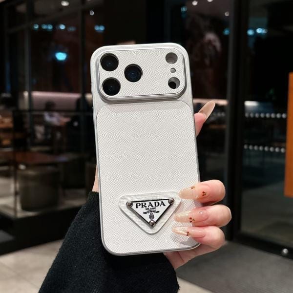 Prada Triangle Saffiano-Style Ultra-Slim Case iPhone 17 Series Prada Triangle Saffiano-Style Ultra-Slim Case iPhone 17 Series