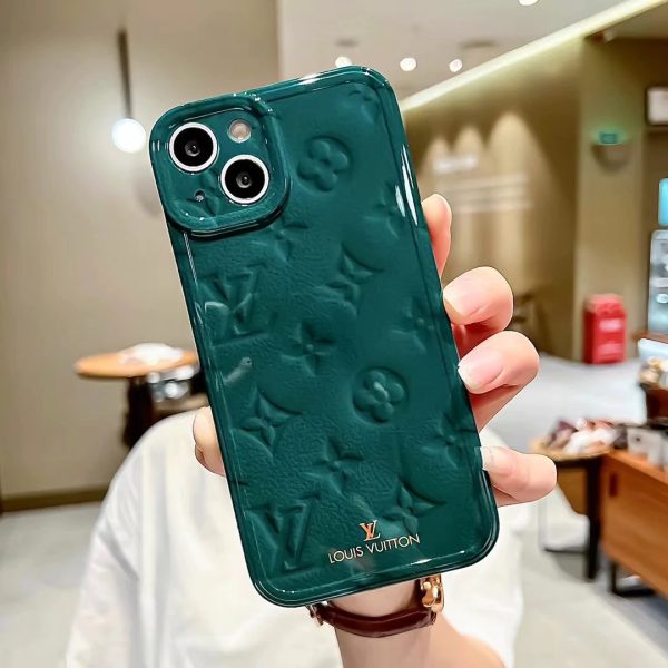 Louis Vuitton Thin Case for iPhone 14 13 12 11 Pro Max 7 8 Plus