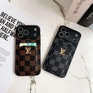 Louis Vuitton iPhone 17 Series Case with Card Holder – Logo Edition Louis Vuitton iPhone 17 Series Case with Card Holder – Logo Edition