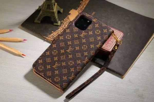 Louis Vuitton Wallet Folio Flip Case for Samsung Galaxy S22