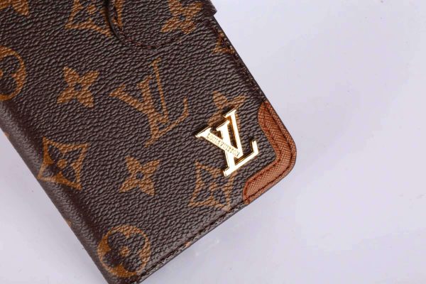 iPhone 13 Pro Max Louis Vuitton Retro Wallet Case