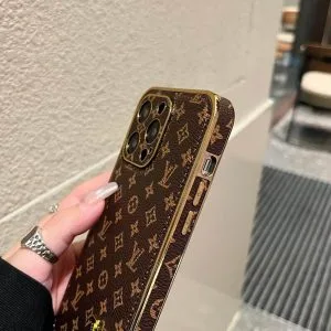 Louis Vuitton Premium Full Camera Cover iPhone Case Louis Vuitton Premium Full Camera Cover iPhone Case
